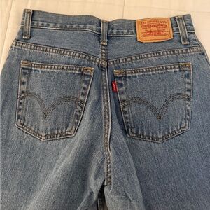 Vintage Levi's Relaxed Tapered 550 Jeans